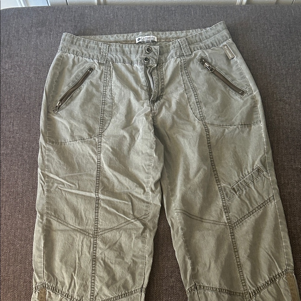 Columbia Women's Sage Capris with Zipper Pockets